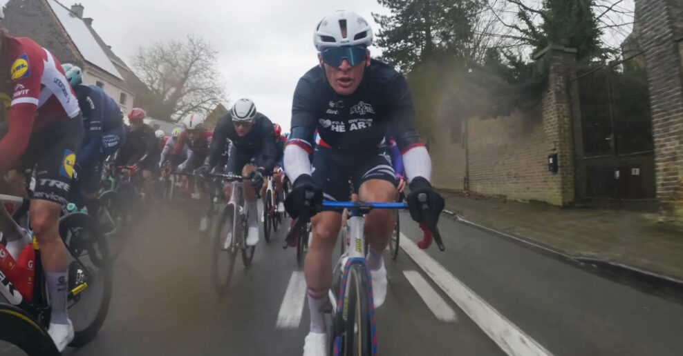 VIDEO | Ako Lukáša Kubiša vyradil z boja pád na Omloop Het Nieuwsblad