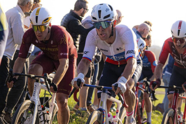 Lukáš Kubiš išiel na „malom Paríž-Roubaix“ výborne a v šprinte vybojoval piate miesto