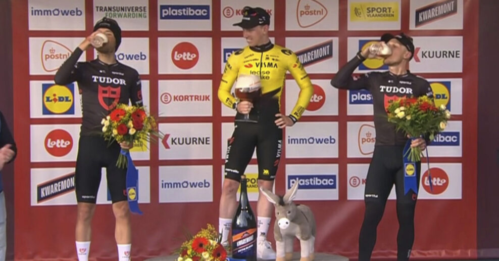 Matthew Brennan mal veľmi dobrý dôvod na to, že nevypil pivo na pódiu po víťazstve Kuurne-Brusel-Kuurne