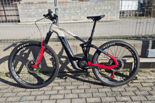 711ShopZone | Zľava týždňa: Elektrobicykel Haibike AllMtn CF SE kúpite teraz so zľavou cez 3000 eur