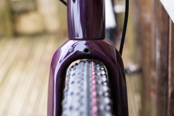 Kupovať gravelov&yacute; bicykel bez miesta pre 50 mm pl&aacute;&scaron;te dnes &uacute;ž ned&aacute;va zmysel
