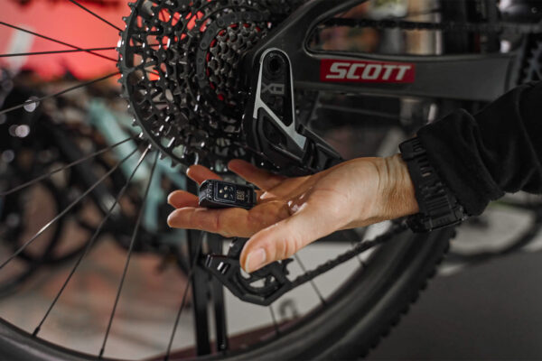  VIDEO | 7 batérií na bicykli bez motora? Elektroniku dnes využíva čoraz viac komponentov