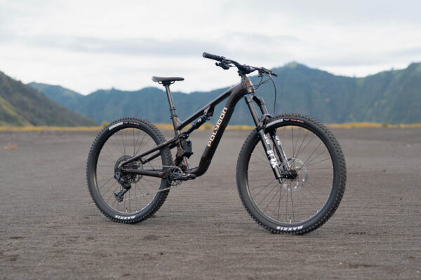 Polygon predstavil hliníkovú verziu trailového modelu Colossus. Aj v najvyššej výbave sa drží pod hranicou 3 000 eur