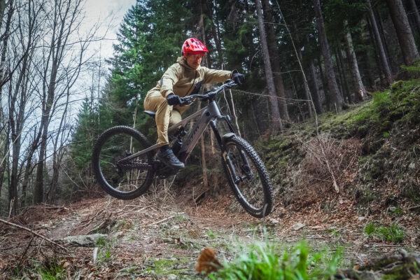 Martin Knapec pripravuje e-MTB kemp v Rajeckej doline. Jazdcov vezme na traily, na ktorých vyrastal