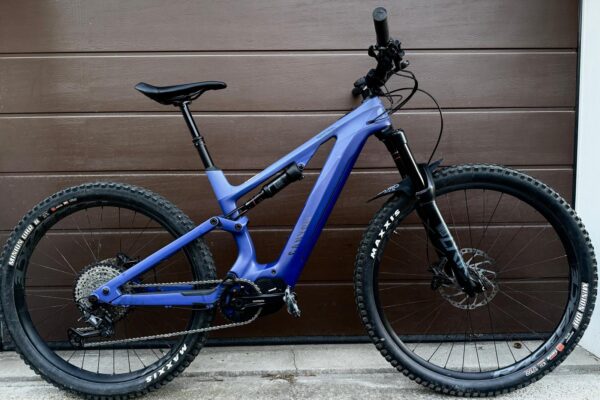 Canyon Spectral:ON CF – veľ. S, 4365 km, Shimano E8000, SLX/XT