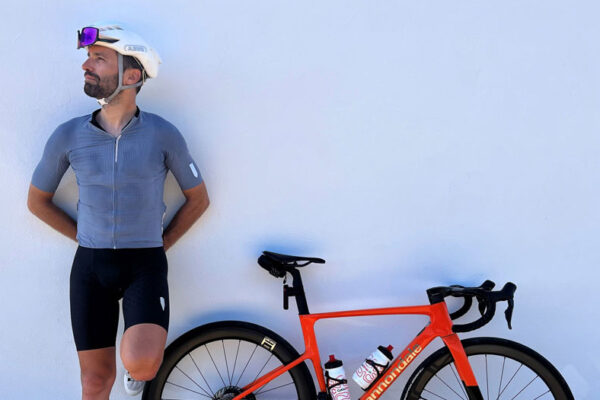 Q36.5 Dottore PRO je prepracované oblečenie s dôrazom na výkon a komfort