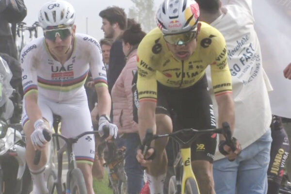 Paríž-Roubaix 2026: Tadej Pogačar a Wout van Aert mieria do finále Pekla severu