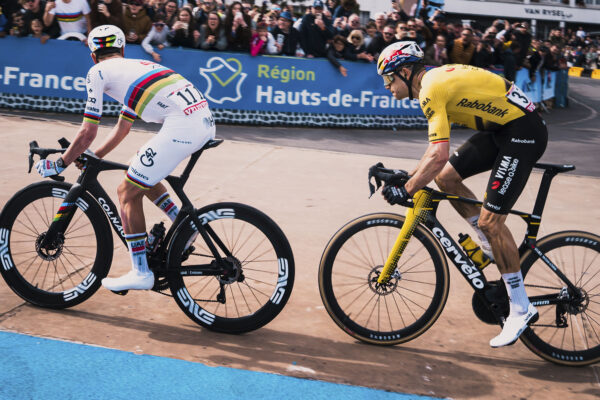 Paríž-Roubaix ukázalo, že jednoprevodník je budúcnosťou klasík. Shimano však v technológiách zaostáva