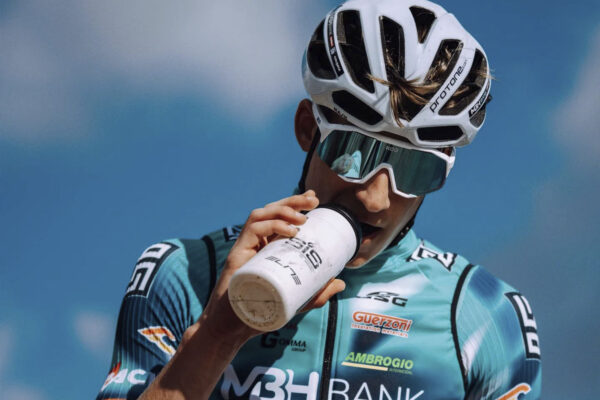 Len 19-ročný maďarský pretekár mal pozitívny test na zakázaný anabolický steroid