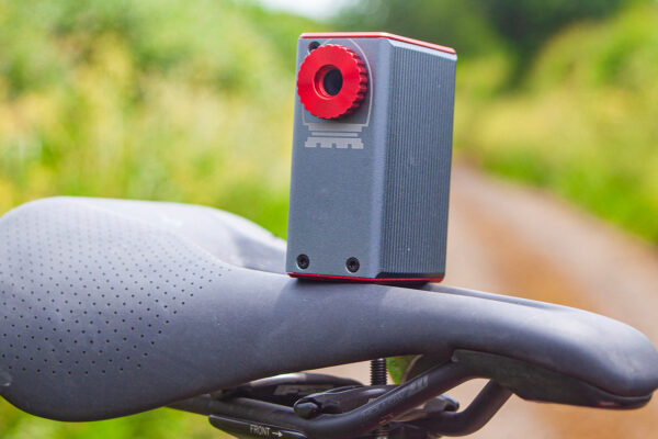 TEST | Elektrická pumpa Silca Elettrico Micro sa zmestí do vrecka, no malé rozmery majú svoje nevýhody