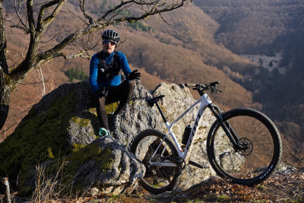  VIDEO | SCOTT Scale 920: Ako obstál karbónový hardtail s cenou pod 2 000 eur v praxi