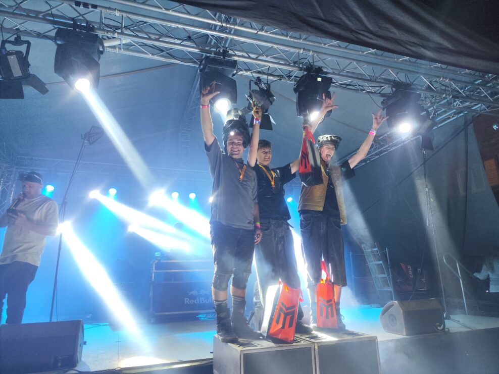 TIPOS Bikefest 2026: Šialený 4ka whip off contest ovládli zahraniční jazdci