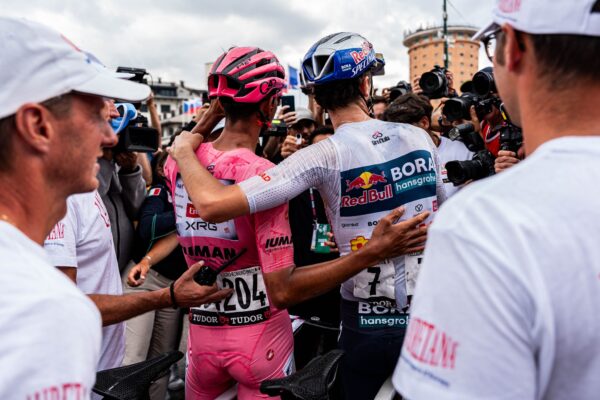 Giro d’Italia 2026: kompletná štartová listina a najväčší favoriti