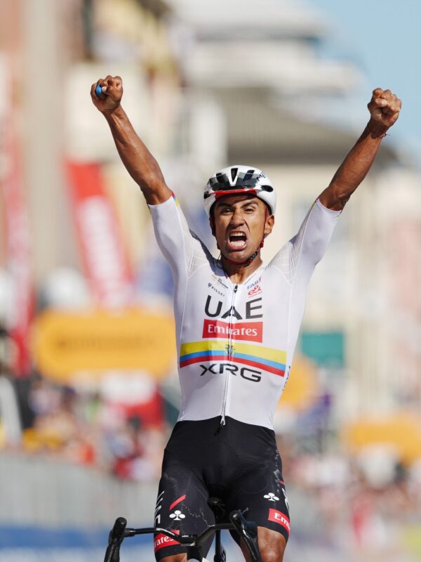 Jhonatan Narváez bol opäť najsilnejší a dosiahol etapový hetrik na Giro d’Italia 2026
