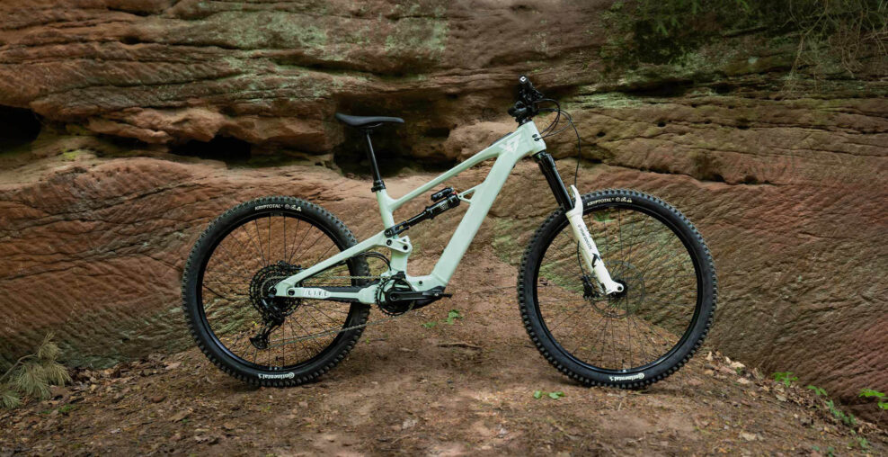 YT predstavilo nový Decoy X. Patrí medzi najdostupnejšie e-biky s motorom Avinox M2S