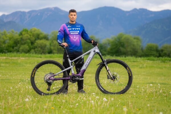 Pretekársky elektrobicykel CTM Zynk Pro: Bikecheck CTM Racing Teamu