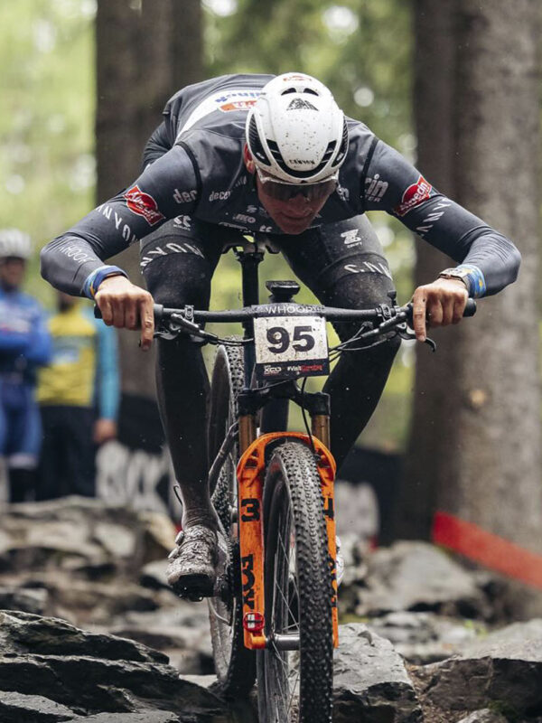 Mathieu van der Poel v Novom Měste neodštartuje. Očakávaný súboj s Pidcockom sa napokon neuskutoční