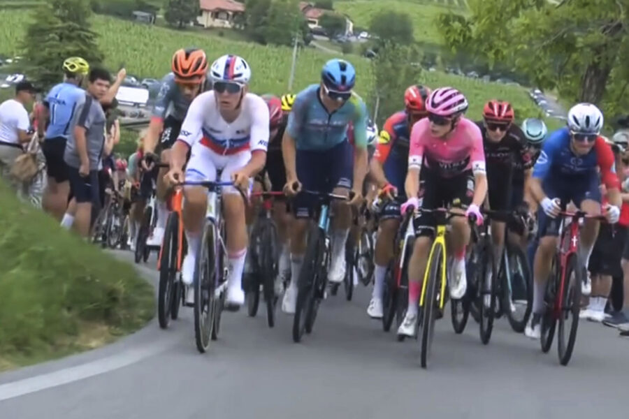 Lukáš Kubiš vybojoval svoje prvé umiestnenie v top10 na Giro d’Italia, v šprinte vyhral opäť Paul Magnier