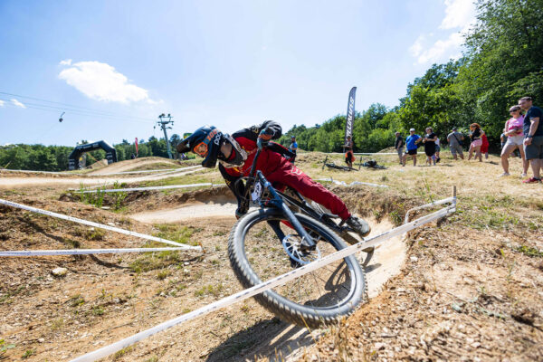 TIPOS BikeFest 2026: Detaily pretekov Specialized Downhill Race