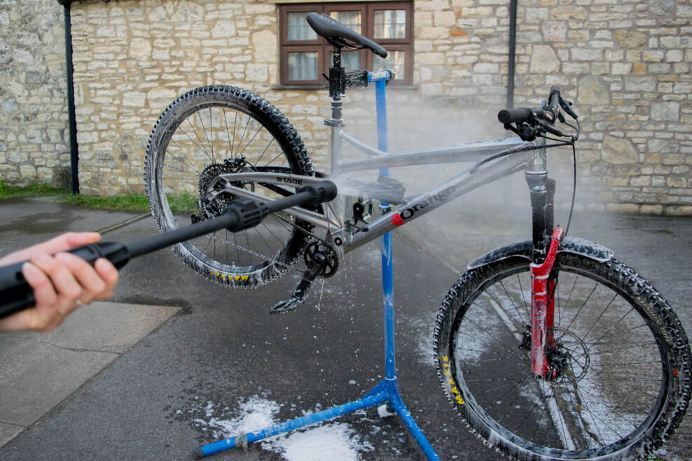 5 kontroverzných vecí, na ktorých sa cyklistickí mechanici nevedia zhodnúť