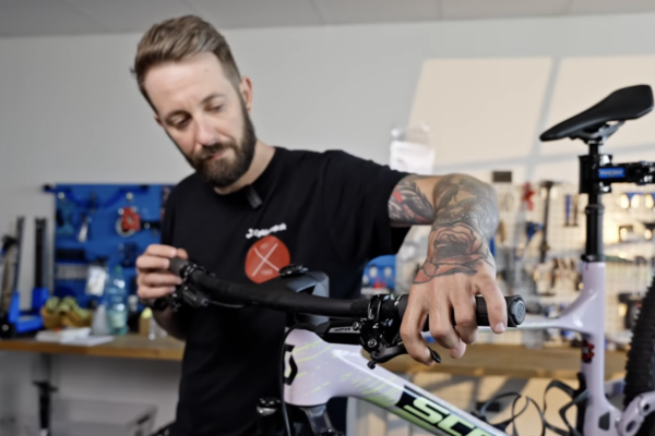  VIDEO | 5 praktických trikov, ktoré pri údržbe bicykla ušetria čas, nervy aj peniaze