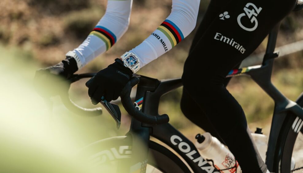 Nové hodinky Colnago & Richard Mille stoja takmer milión dolárov. Tadej Pogačar ich nebude nosiť pre obavy o bezpečnosť