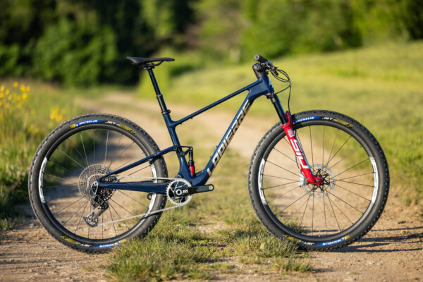 Nový cross-country bicykel Lapierre XR sa vymyká trendom