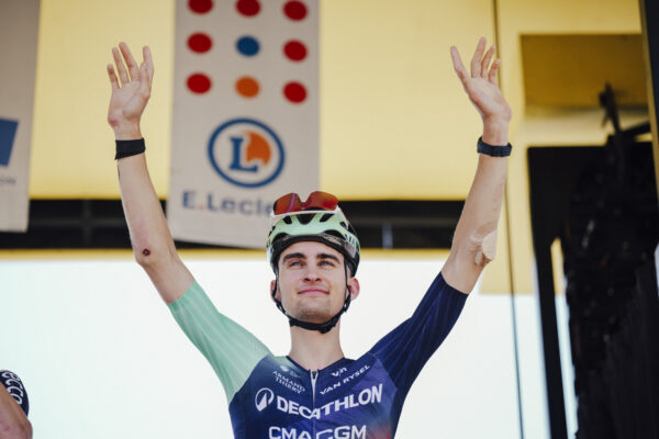Šéf tímu Visma priznal záujem o Paula Seixasa. Verí, že práve u nich môže vyrásť na víťaza Grand Tour