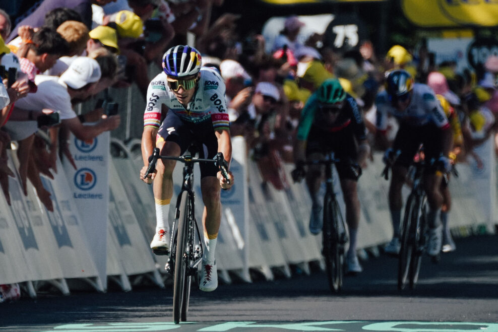 Vingegaard bol v závere slabší ako ja, usmieval sa Evenepoel. Krízu premenil na cenný časový zisk