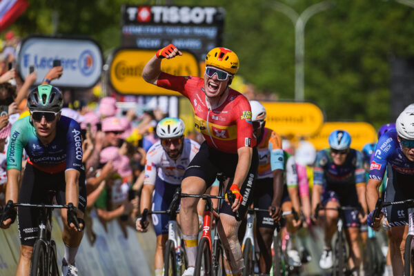 Søren Wærenskjold prekvapil šprintérov a vyhral najrýchlejšiu etapu v histórii Tour de France