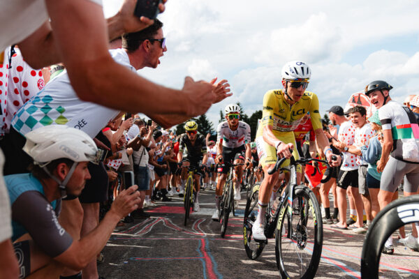 Ako sledovať naživo 14. etapu Tour de France 2026 a kto sú najväčší favoriti?