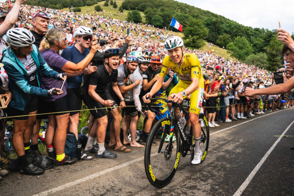 Ako sledovať naživo 15. etapu Tour de France 2026 a kto sú najväčší favoriti?