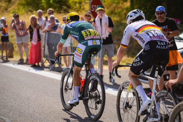 Priebežné výsledky Tour de France 2026: Philipsen stráca na zelený dres už iba sedem bodov, Pogačar naďalej vedie