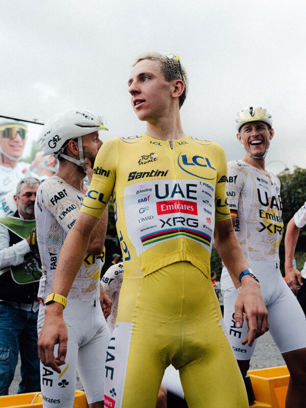 Tadej Pogačar po rekordnom piatom víťazstve Tour de France: Nemám rád kluby, takže skúsme z tohto klubu vystúpiť