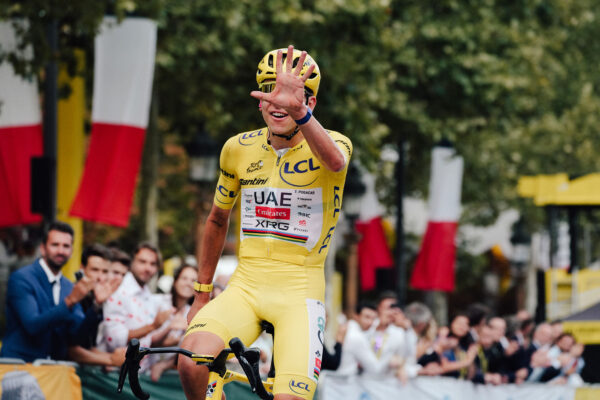 Greg LeMond odmieta porovnávať Pogačara s Armstrongom: Lance nemal jeho talent, objavil ho až v 28 rokoch