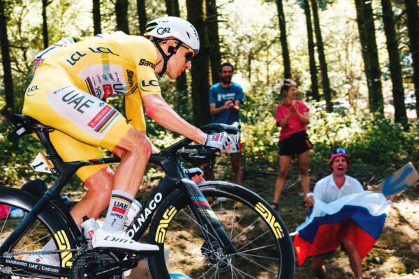 Na tréningoch predvádzal Pogačar ešte pôsobivejšie výkony. Súperi na Tour de France ešte nevideli jeho maximum