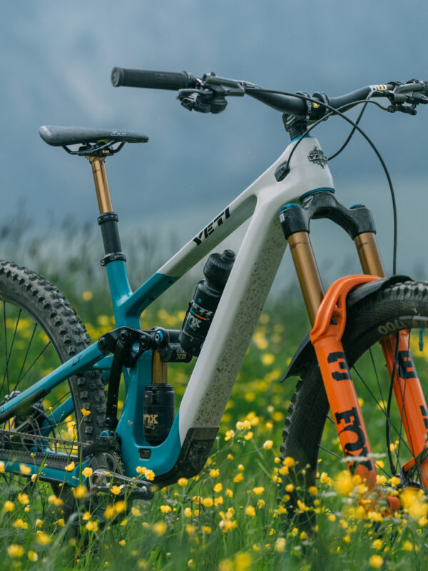 Yeti po 12 rokoch opúšťa Switch Infinity. Nový model LT prechádza na šesťprvkový systém Sixfinity