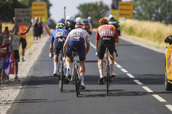 Aký (šialene vysoký) výkon by ste potrebovali v úniku počas najrýchlejšej etapy v histórii Tour de France?