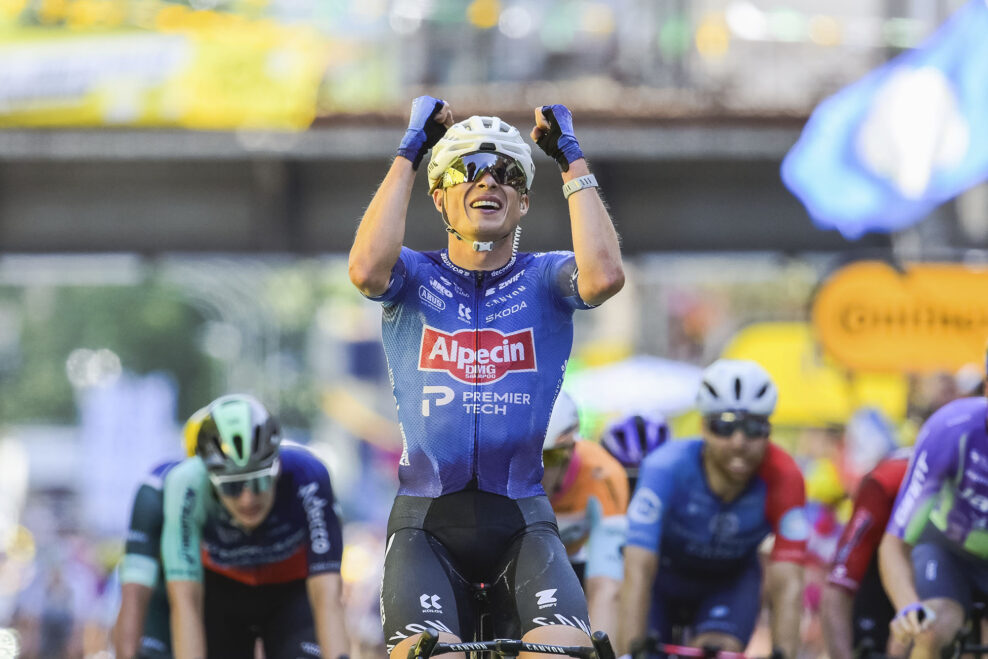 Jasper Philipsen po triumfe na Tour de France: Vymazal som si Instagram. Toto víťazstvo ma stálo niekoľko rokov života