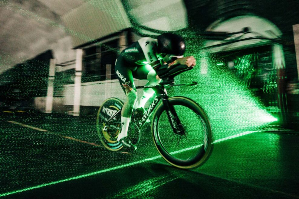 4 inov&aacute;cie, ktor&eacute; jazdcom pom&aacute;hali k lep&scaron;&iacute;m v&yacute;konom na Tour de France 2026