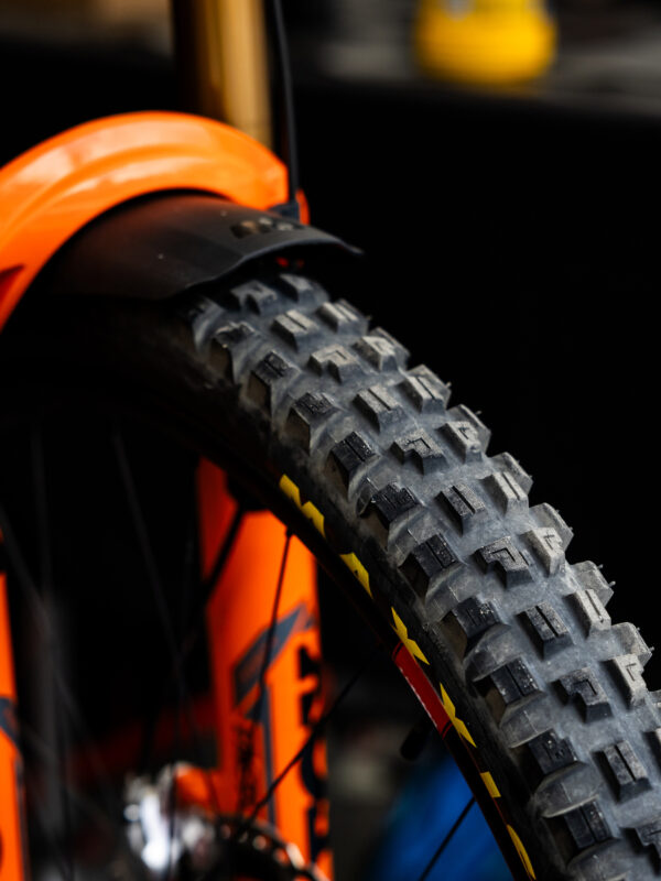 Maxxis predstavil nový plášť Minion DHX aj prepracovanú zjazdovú konštrukciu