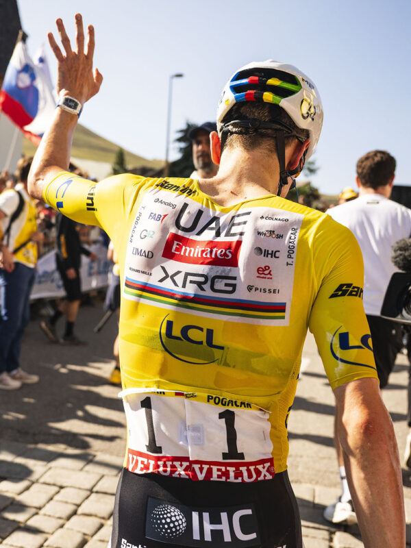 Pogačar, Armstrong, Sagan, dopingové kontroly aj bicykel Shimano. Týchto 21 článkov z Tour de France 2026 najviac zaujalo čitateľov Bikeru