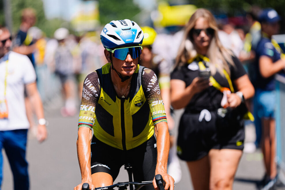 Nestačil jej ani najlepší desaťminútový výkon v kariére. Pauline Ferrand-Prévot na Tour výrazne zaostáva za súperkami