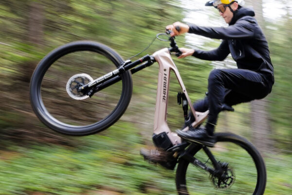 Majiteľ značiek Haibike, Ghost a Lapierre má vážne finančné problémy a začal insolvenčné konanie