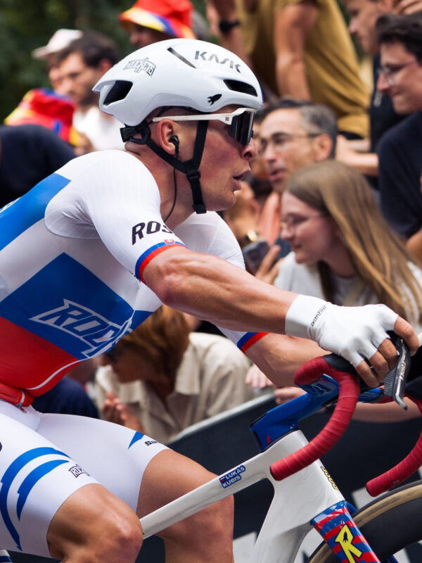 Lukáš Kubiš dostal žltú kartu aj pokutu za nebezpečnú jazdu v závere pretekov Cyclassics Hamburg