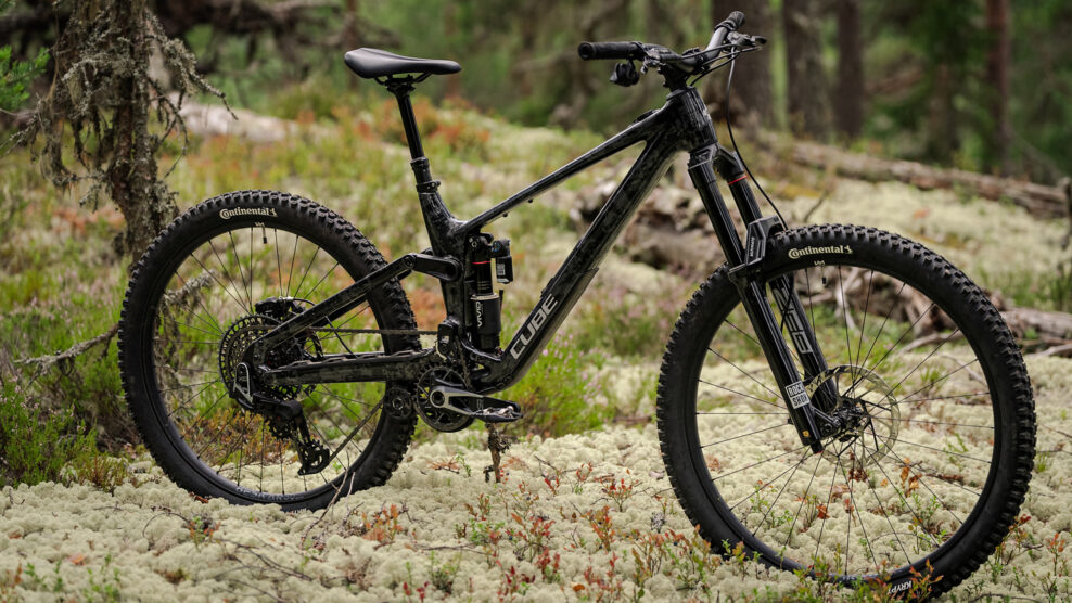Cube predstavil nov&eacute; enduro Fritzz s vysoko umiestnen&yacute;m čapom aj vynoven&eacute; trailov&eacute; a zjazdov&eacute; bicykle