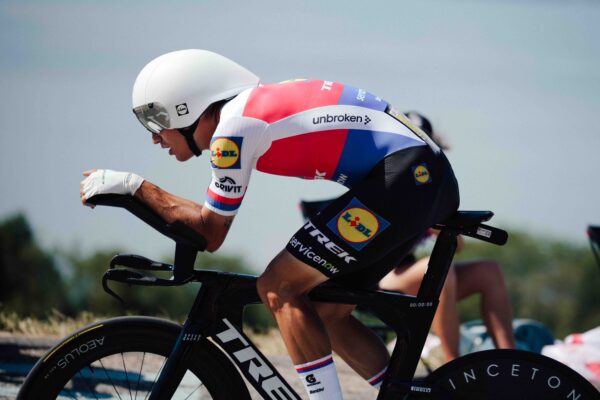 Mathias Vacek môže v časovke útočiť na medailu. Remco Evenepoel mieri za rekordným štvrtým titulom majstra sveta