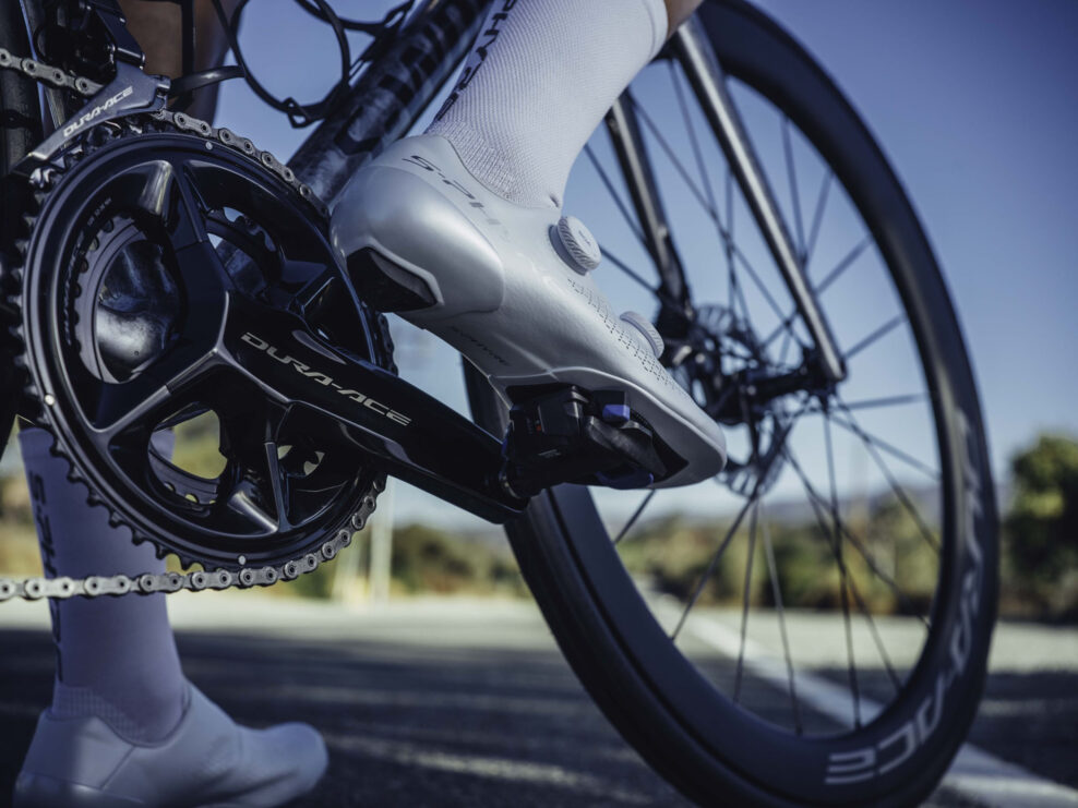 Shimano po 23 rokoch prepracovalo svoj syst&eacute;m cestn&yacute;ch ped&aacute;lov