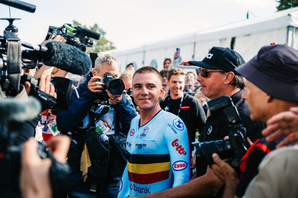 Historický čtvrtý titul po sobě. Remco Evenepoel opět ovládl časovku na mistrovství světa