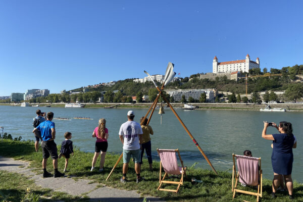 31. ročník pretekov osemveslíc na Dunaji „Devín – Bratislava“
